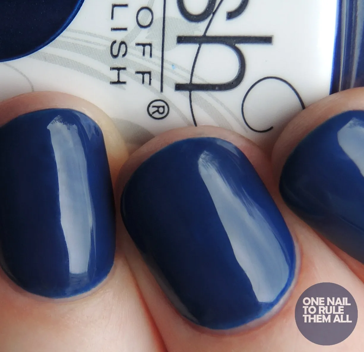 Baby It's Bold Outside * Harmony Gelish