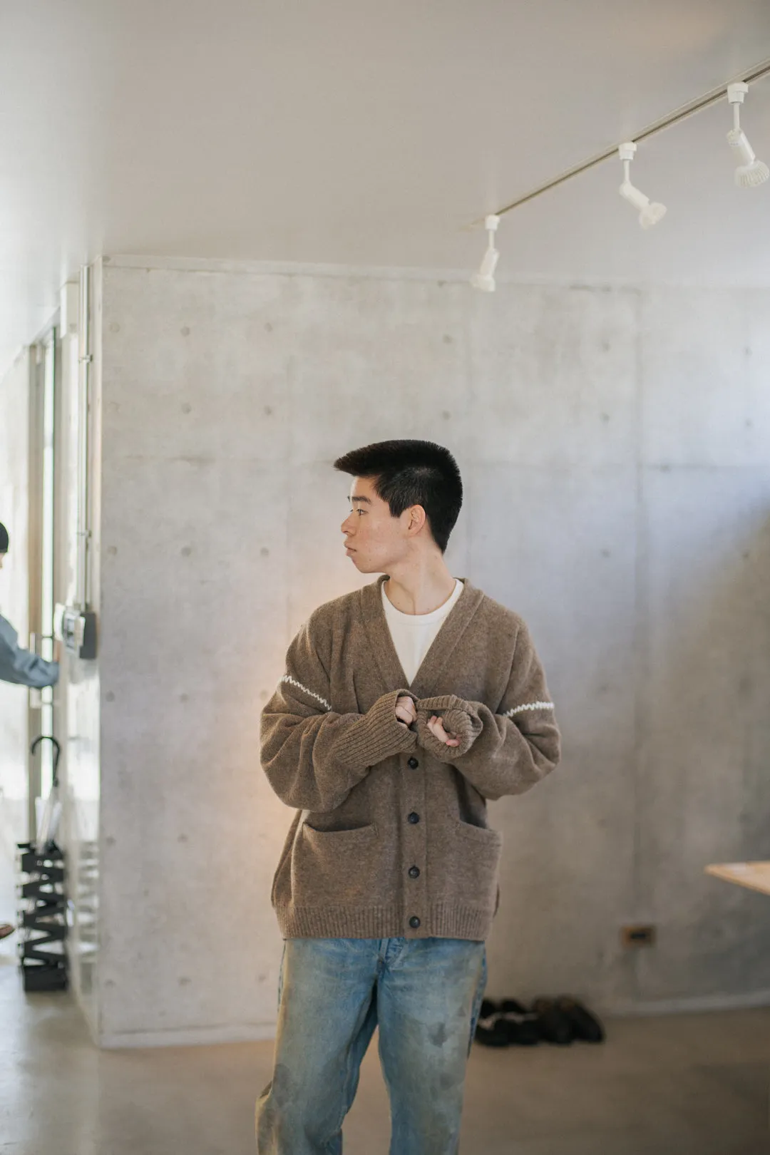 REKN-006 GRANNY REPAIR KNIT CARDIGAN